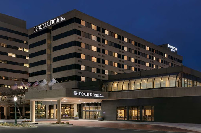 Canton DoubleTree dark Canton DoubleTree dark